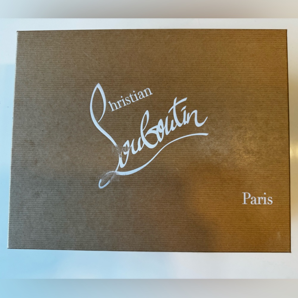 Christian Louboutin hard to find Panill Splash 100. Size 40. Only worn once. - Picture 8 of 9